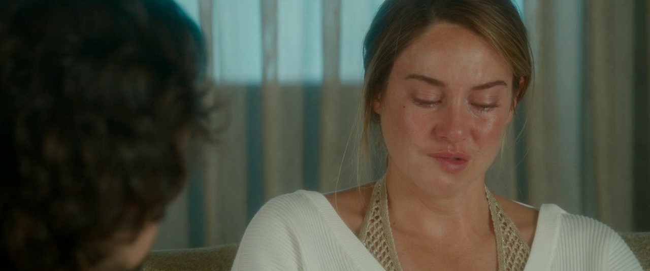 Killer Heat (2024) WEBRip Hindi + English 720p x264 AVC HE-AAC 5.1.mkv.0004